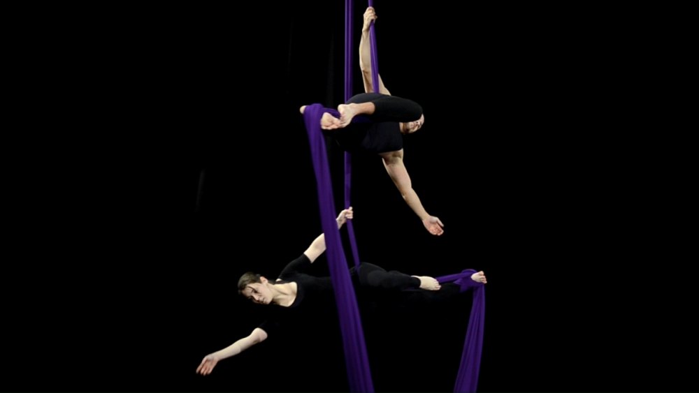 NOC BLÁZNŮ / ŽONGLÉROS a TABASKER