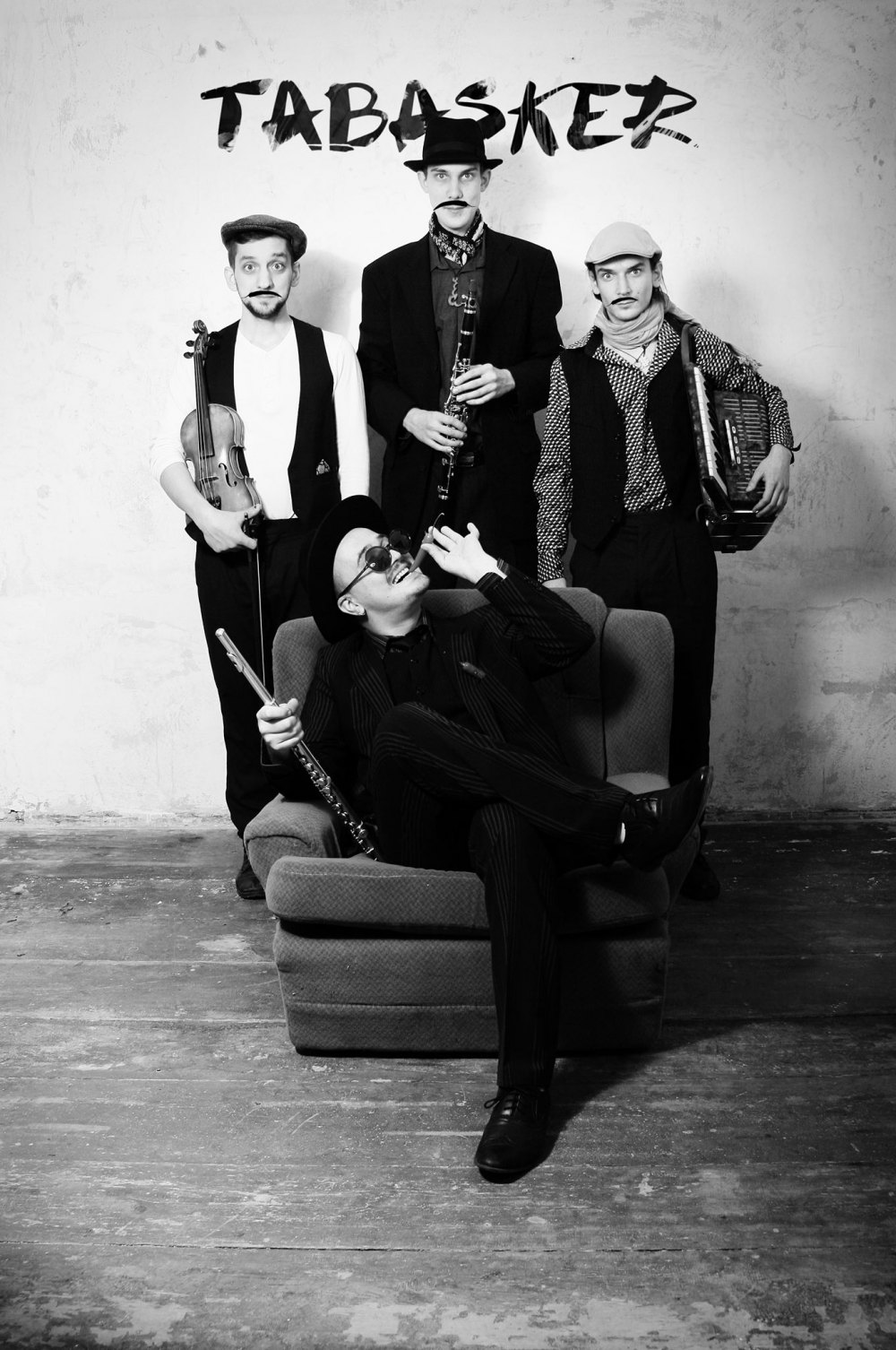 NOC BLÁZNŮ / ŽONGLÉROS a TABASKER